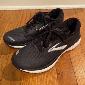 Brooks Shoes
